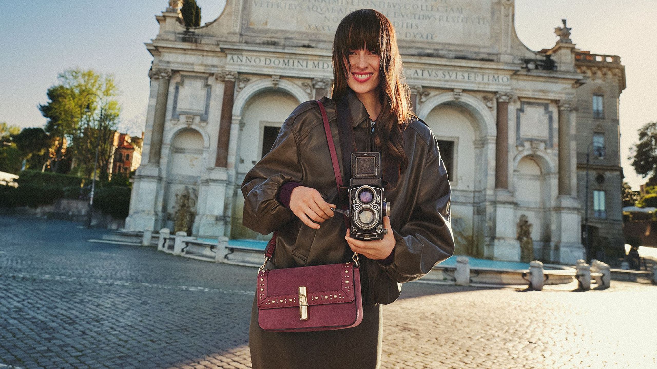 fall winter collection available at the FURLA outlet store