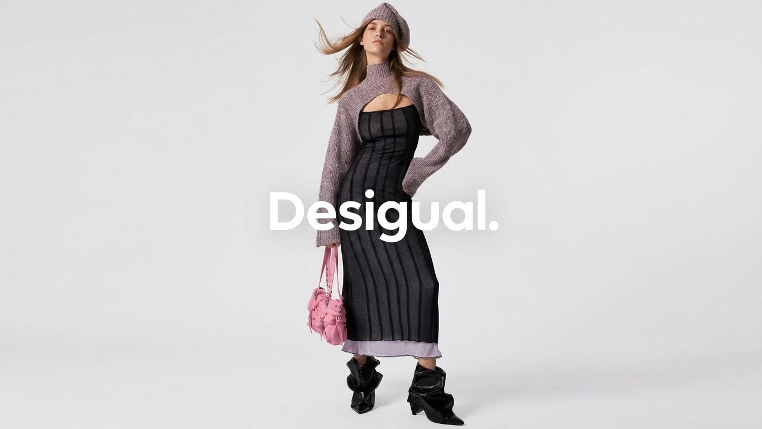 Desigual Banner Shop