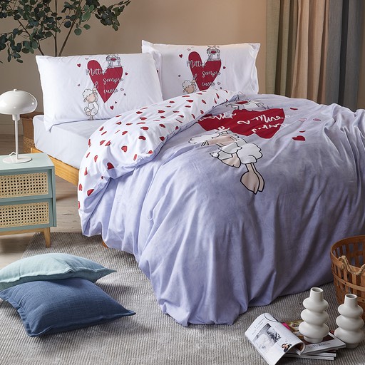 PROMO DI LA CASA ITALIANA A FRANCIACORTA DESIGNER VILLAGE 