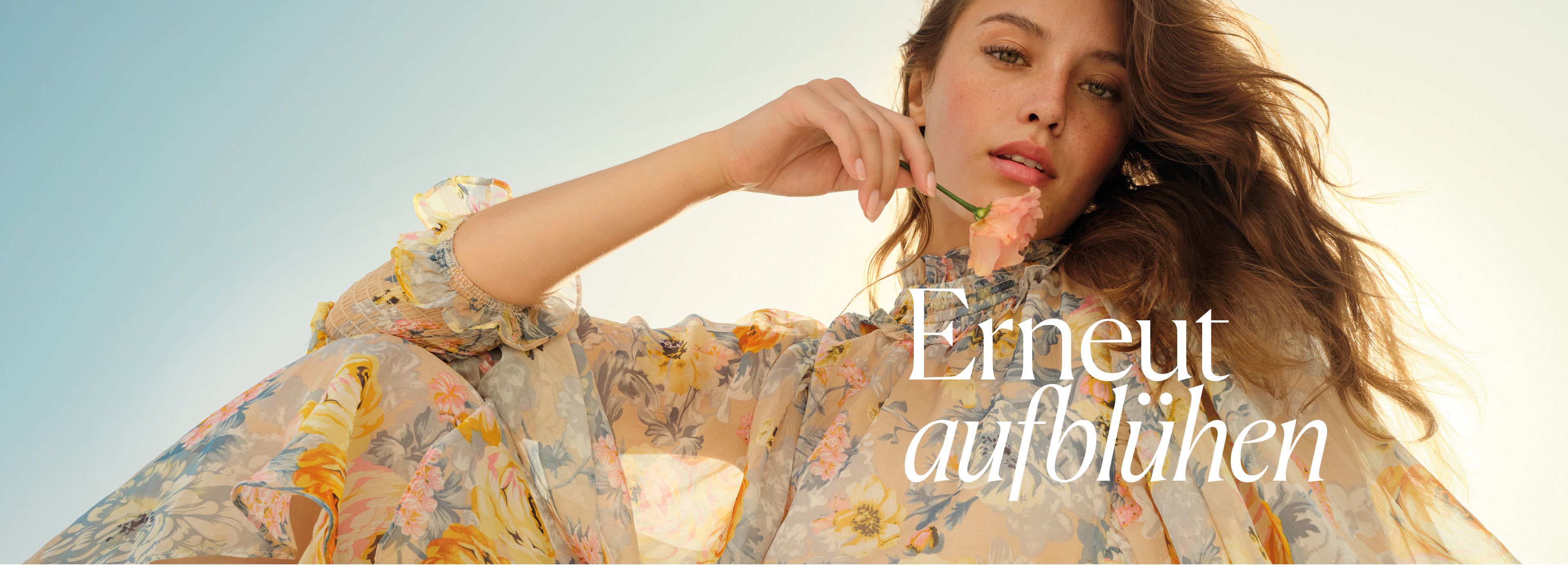 Frühjahr-/Sommerkollektionen erhältlich